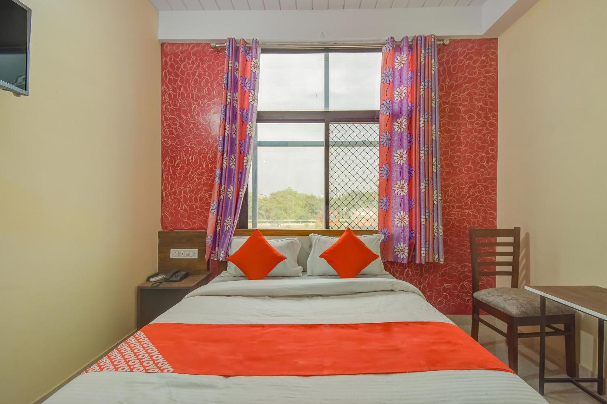 Hotel O Royal Blue Jaipur Buitenkant foto