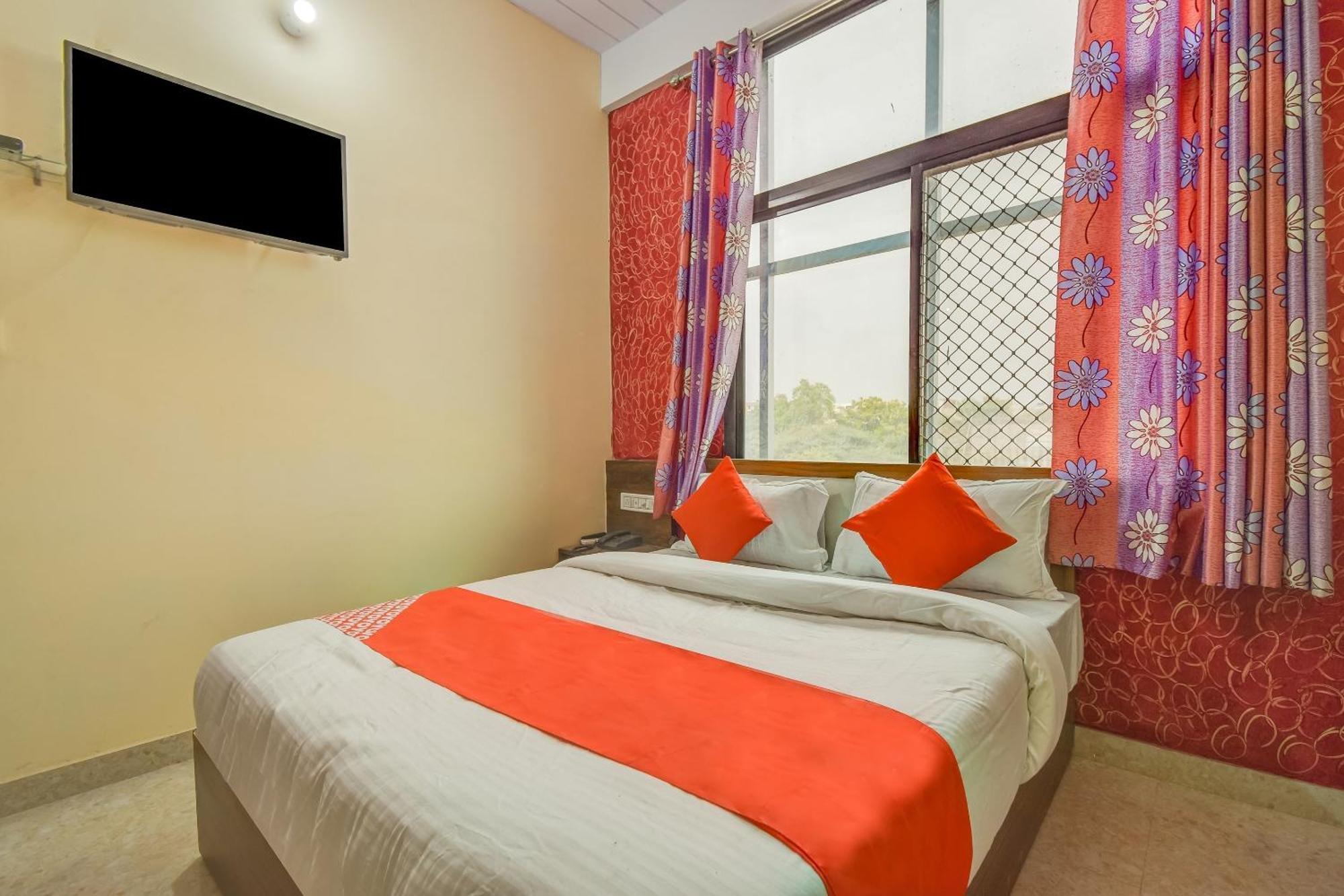 Hotel O Royal Blue Jaipur Buitenkant foto