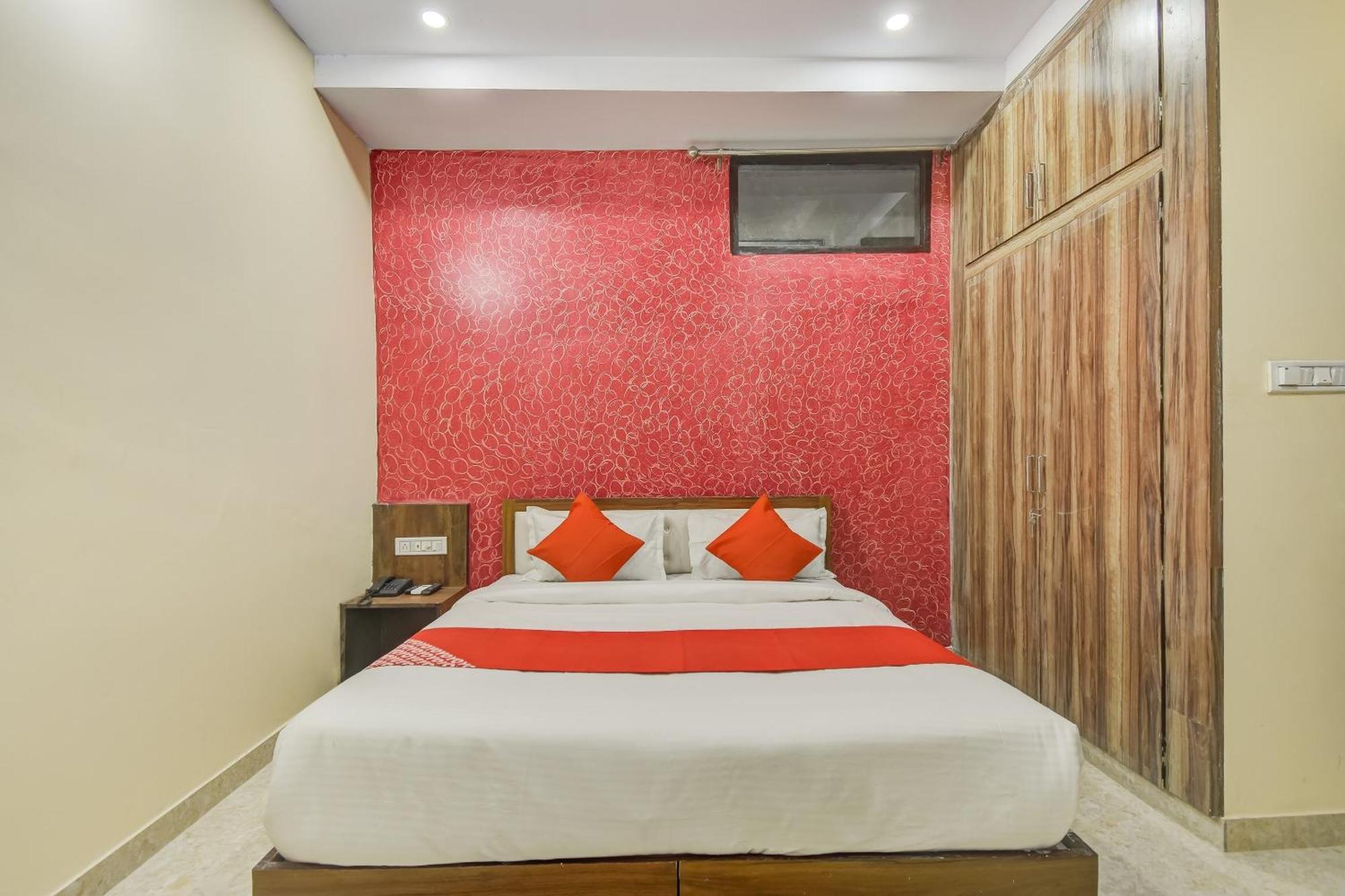 Hotel O Royal Blue Jaipur Buitenkant foto