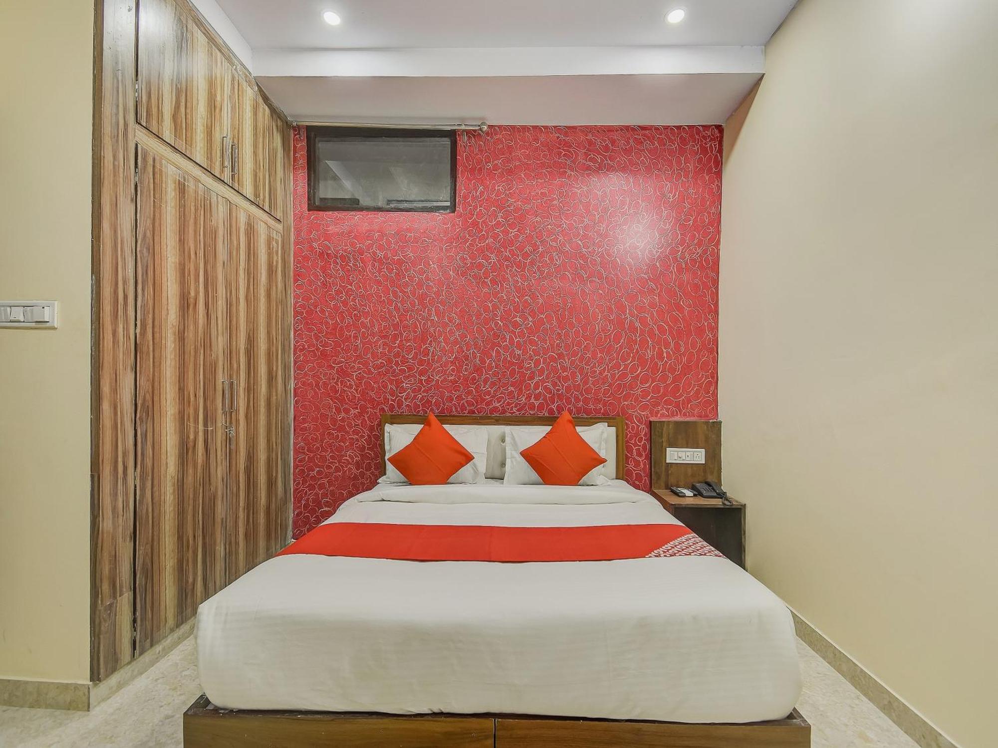 Hotel O Royal Blue Jaipur Buitenkant foto